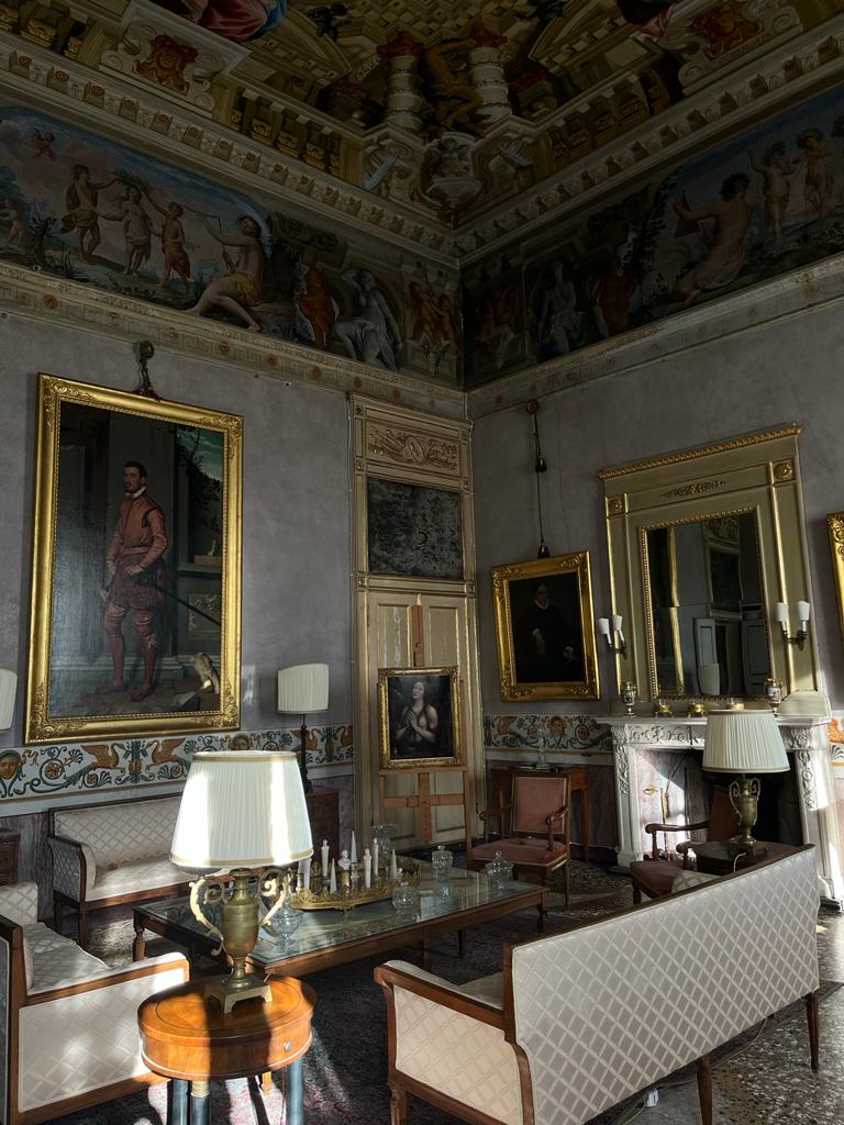 Palazzo Moroni, Bergamo
